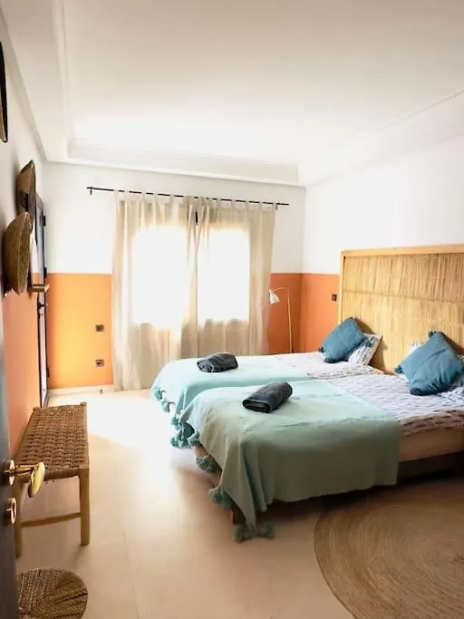 Appartement Centre Gueliz Avec Terrasse Spacieuse Marrakesh 0*,