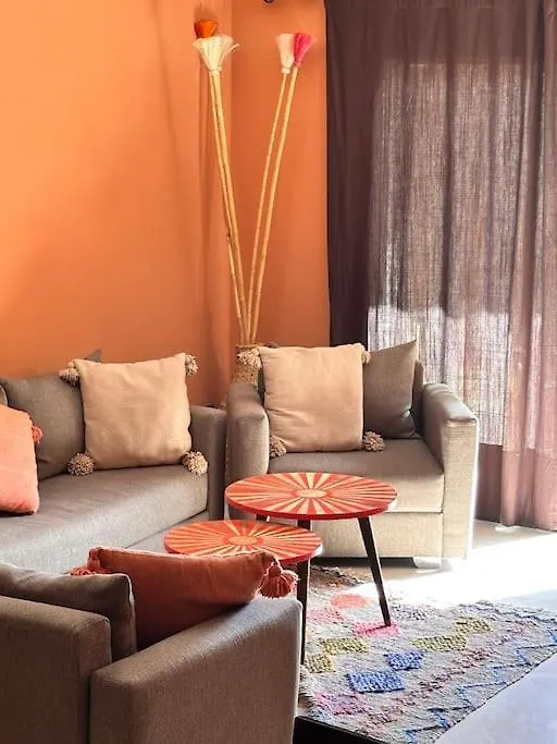 Appartement Centre Gueliz Avec Terrasse Spacieuse マラケシュ 0*,  モロッコ